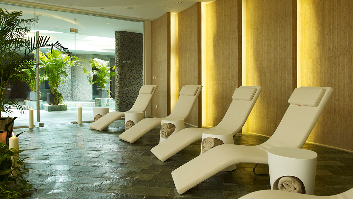 Sunrise Pearl Hotel &  Spa 